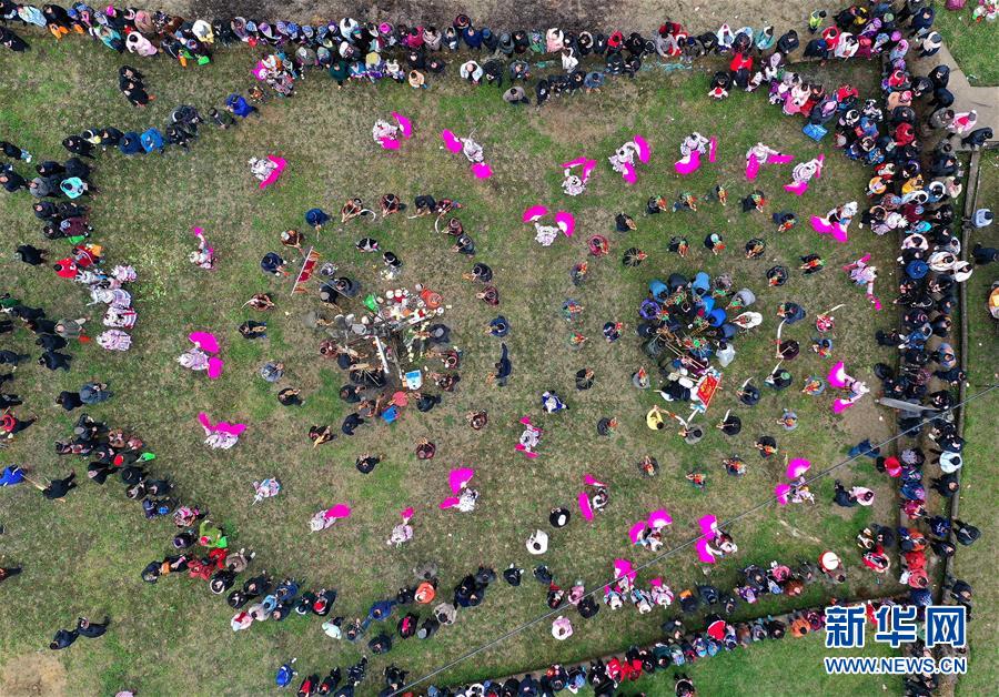 哪一年开始的新闻描述